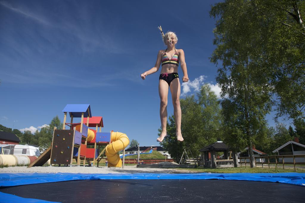 Jolstraholmen Camping Og Hytter Hotel Vassenden Exterior photo